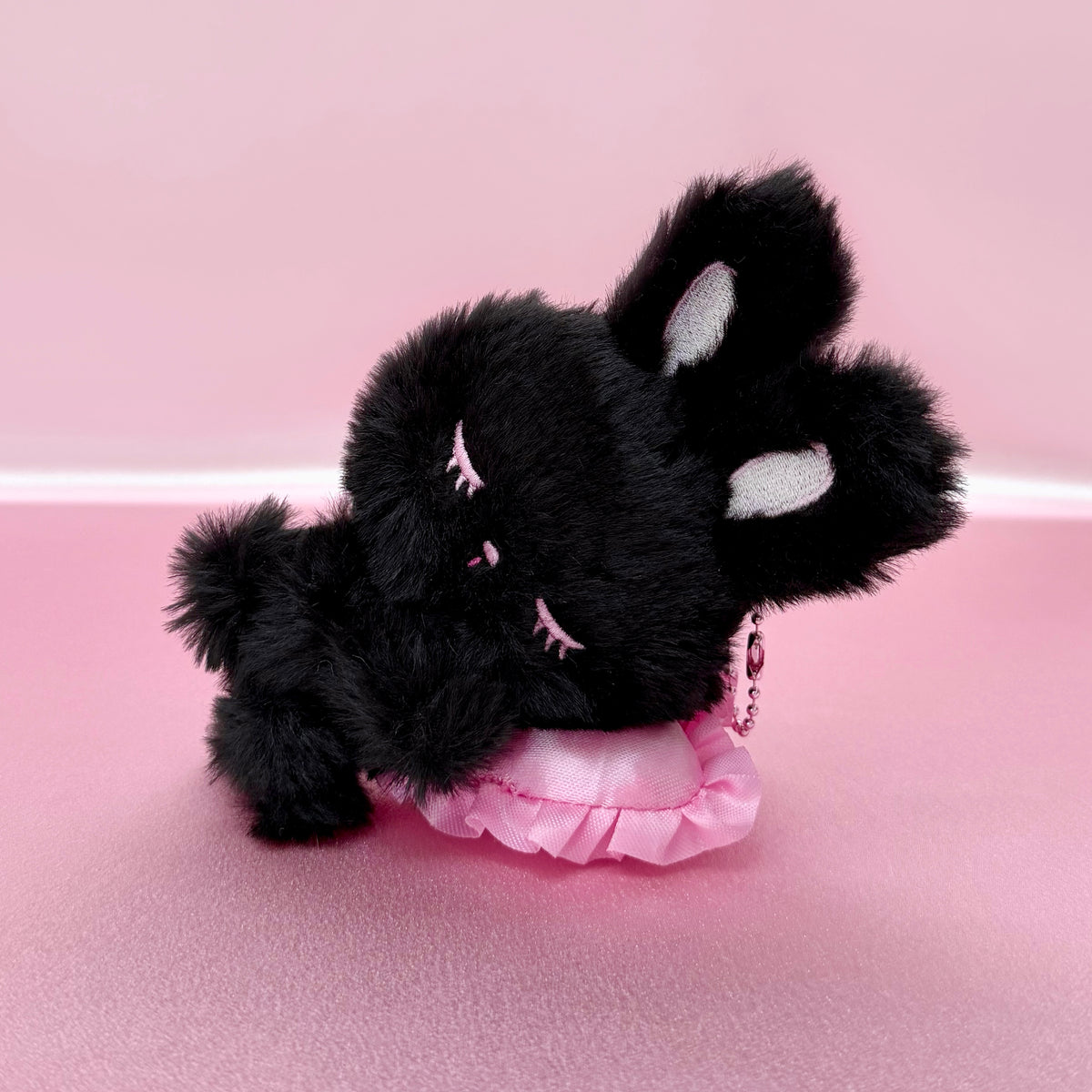 SLEEPY BLACK BUNNY Keychain – foxy illustrations online